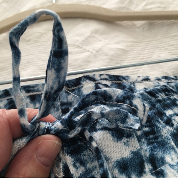 Beachy Casual lounge pants. - Picture 2 of 4